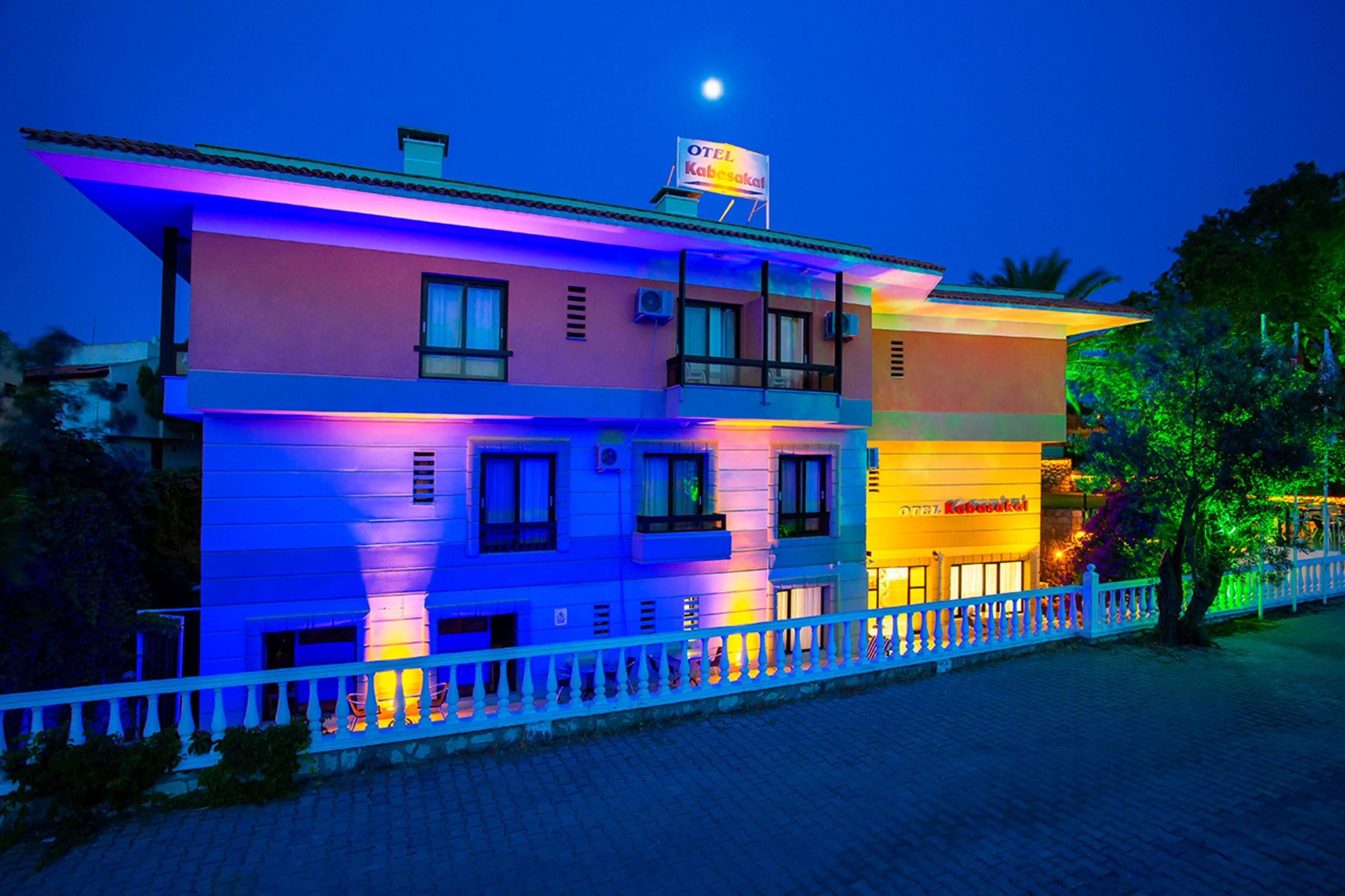 Kabasakal Otel Чесме Екстериор снимка