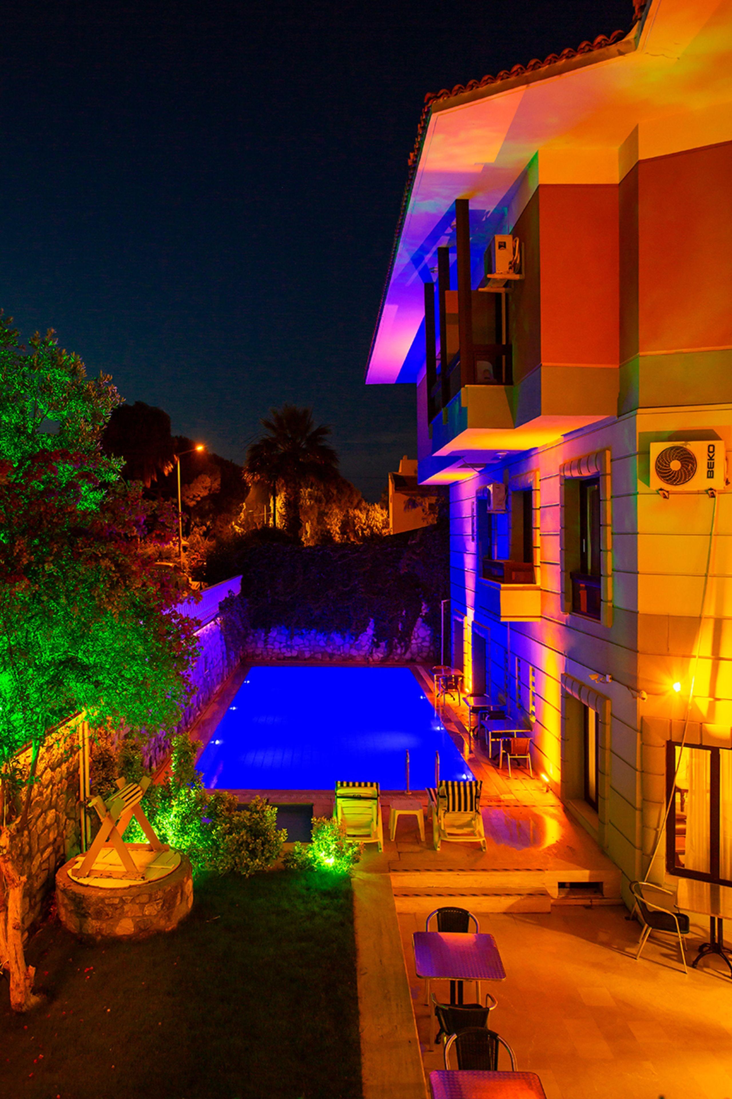 Kabasakal Otel Чесме Екстериор снимка