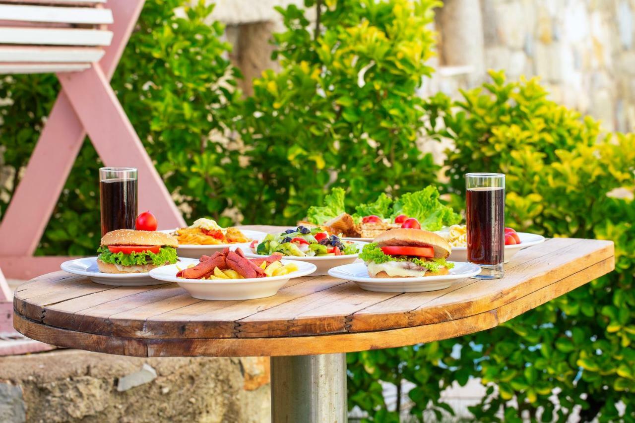 Kabasakal Otel Чесме Екстериор снимка