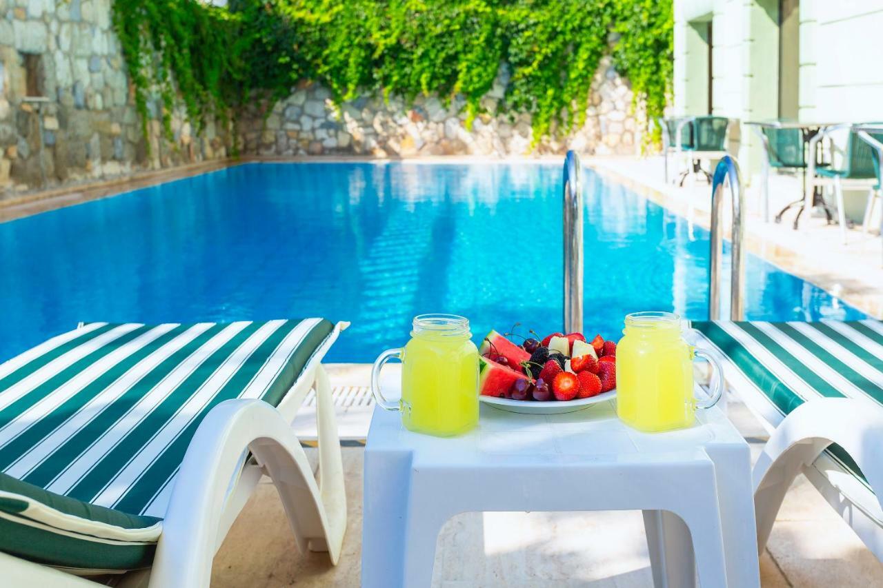 Kabasakal Otel Чесме Екстериор снимка