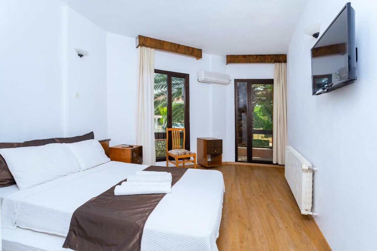 Kabasakal Otel Чесме Екстериор снимка